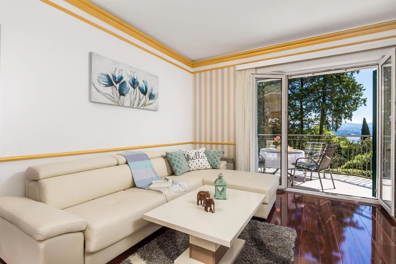 Apartment All For You - With A Swimming Pool Opatija